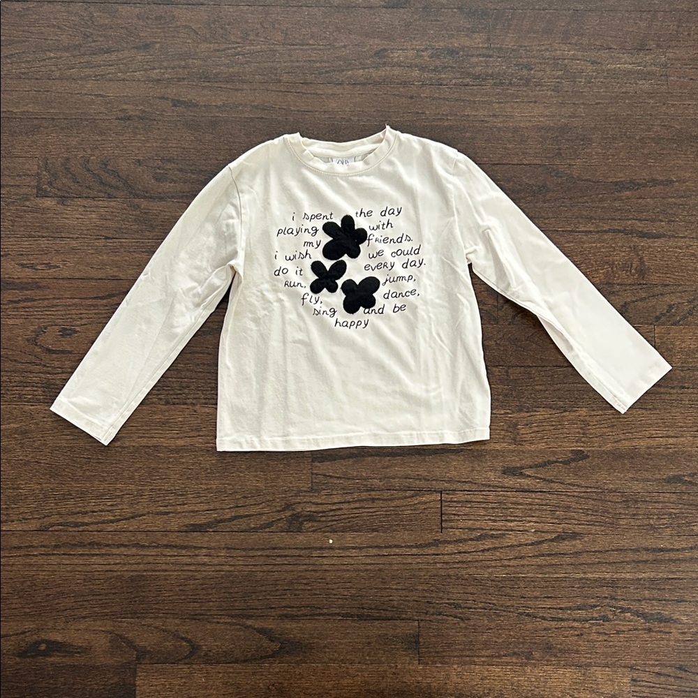 Zara Girls Cream Long Sleeve Tee with Black Graphic Size 8-9